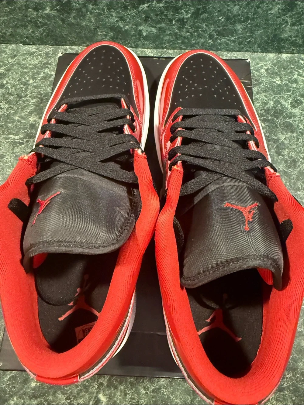 Jordan 1 Low SE Patent Varsity Red Black - Men's Low-Top Sneakers in Red & Black